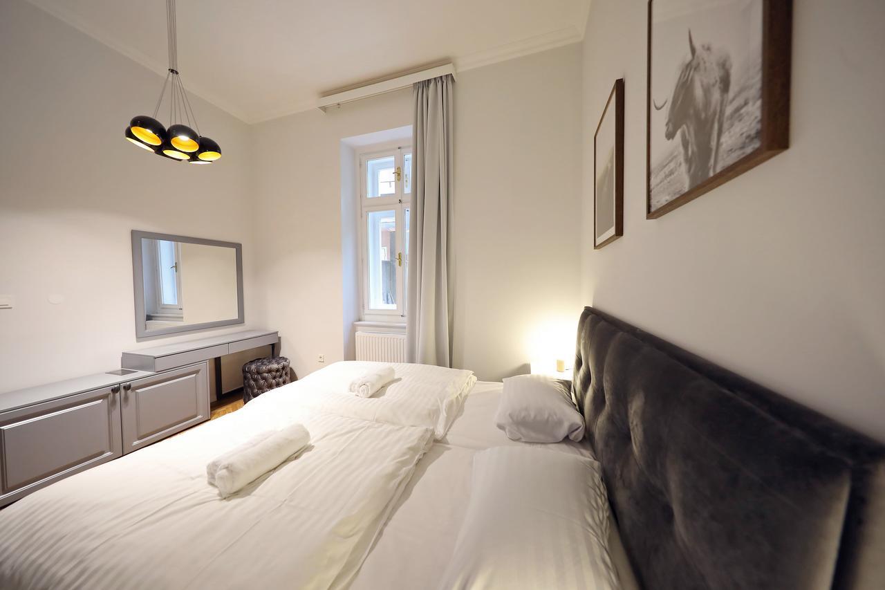 Central Apartments Zagreb Luaran gambar
